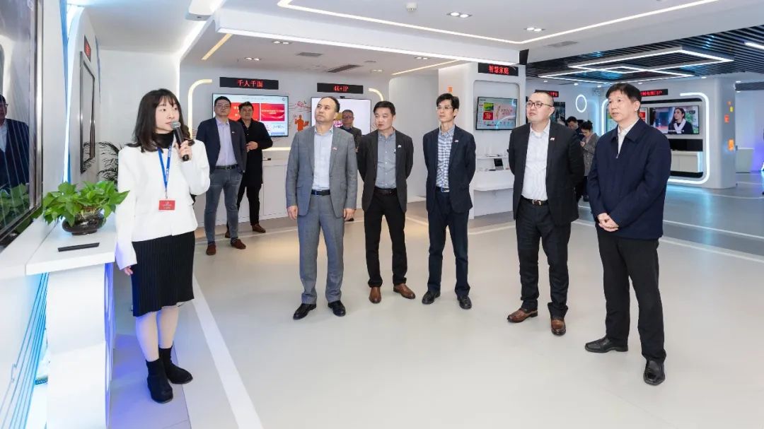 東方有線到訪福建廣電網(wǎng)絡(luò)集團，圍繞廣電5G應(yīng)用服務(wù)等方向展開交流
