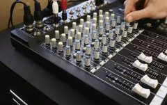 調音臺怎么用，調音臺的連接方法